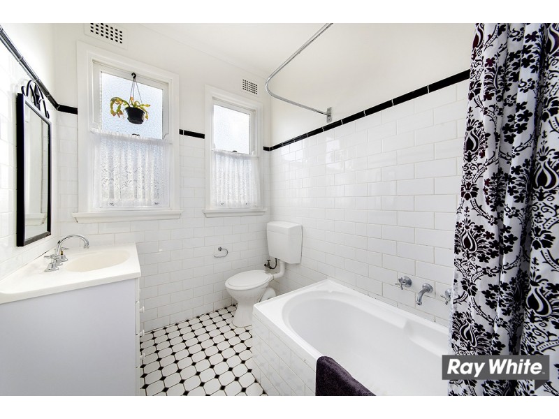 15 Browne Street, Yass NSW 2582
