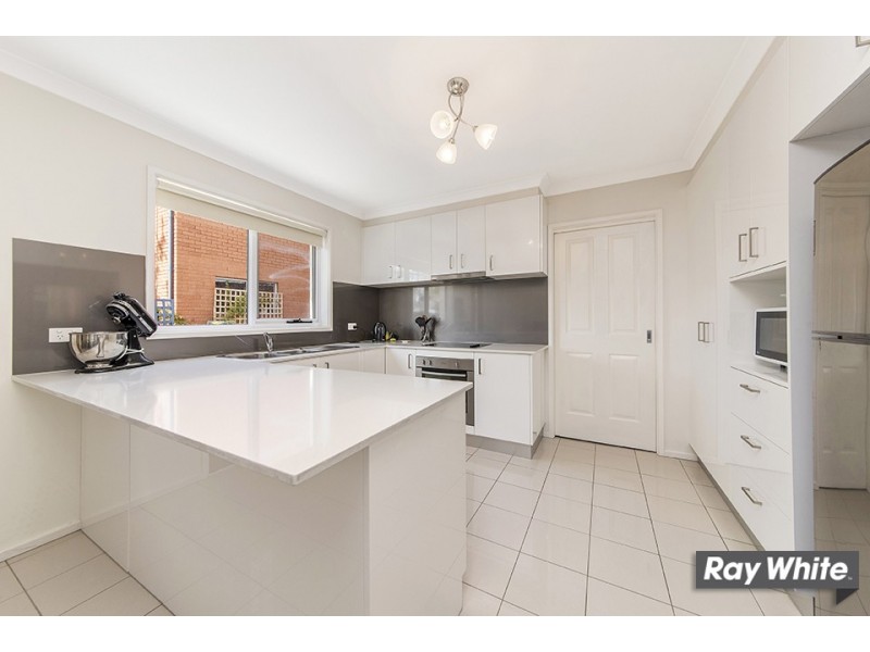 17 Bradfield Street, Downer ACT 2602