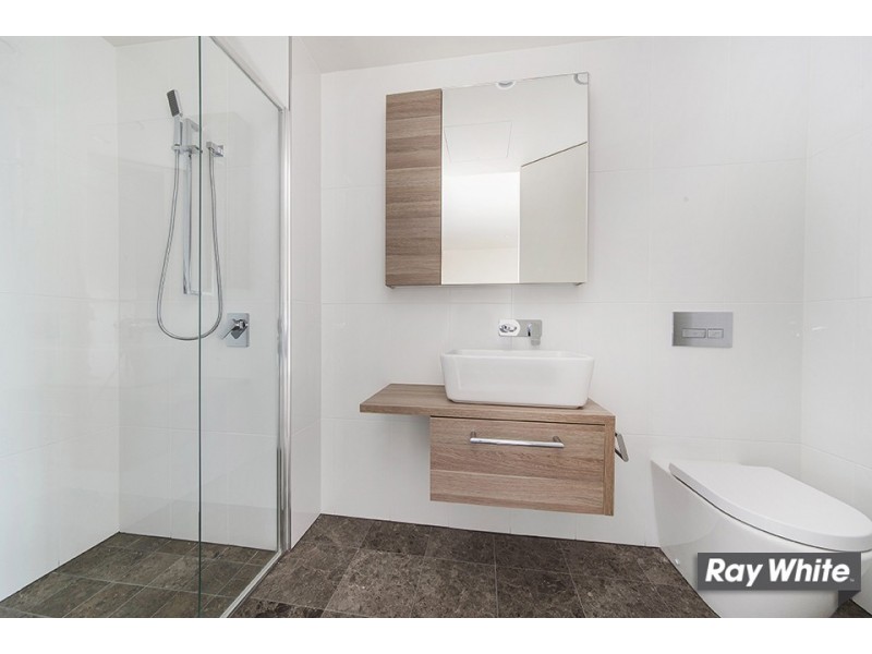 52/45 West Row, City ACT 2601