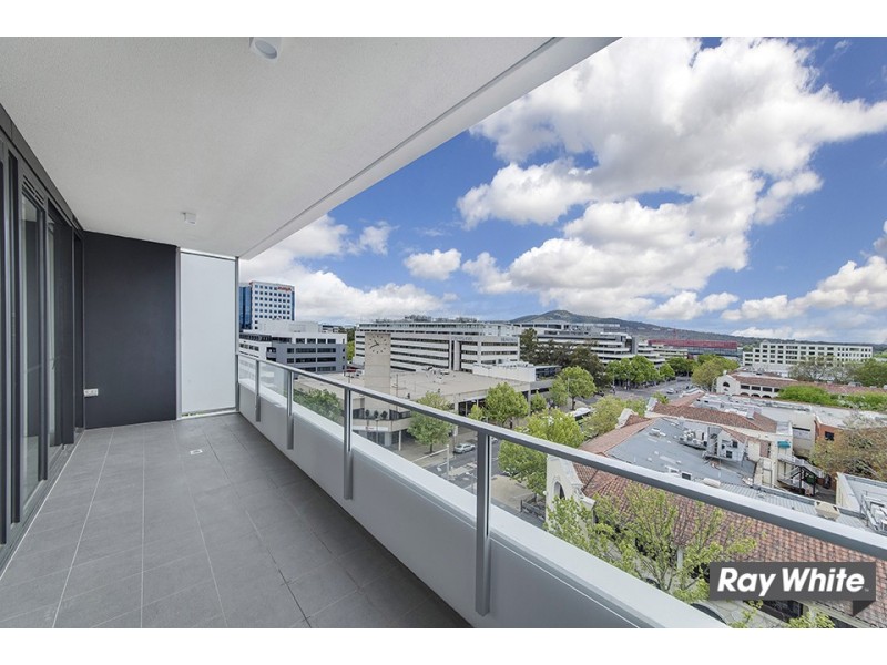 52/45 West Row, City ACT 2601