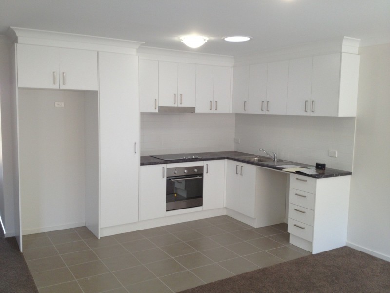 12 Phillipa Weeks Street, Watson ACT 2602