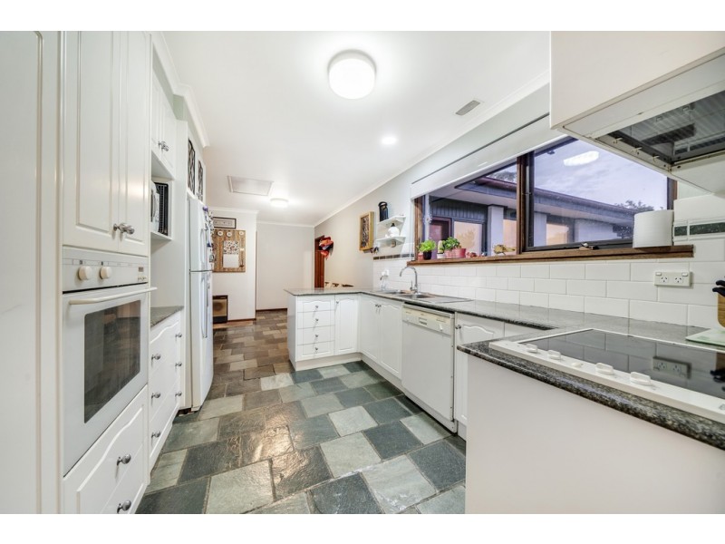 85 Shumack Street, Weetangera ACT 2614