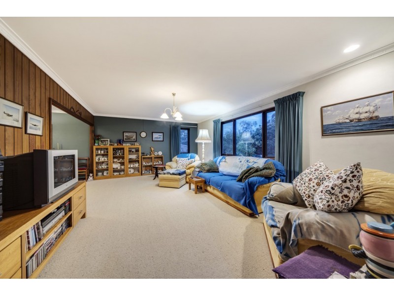 85 Shumack Street, Weetangera ACT 2614