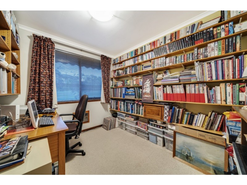 85 Shumack Street, Weetangera ACT 2614