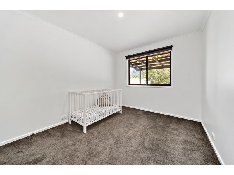 16 Whitelegge Close, Florey ACT 2615