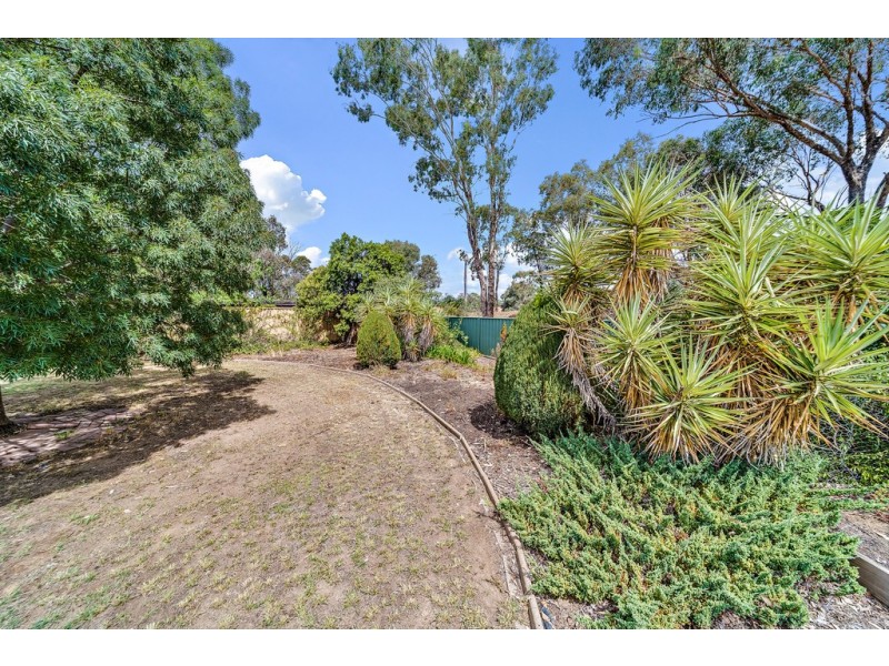 16 Whitelegge Close, Florey ACT 2615