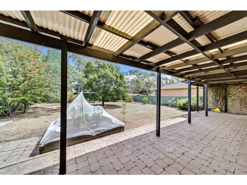 16 Whitelegge Close, Florey ACT 2615