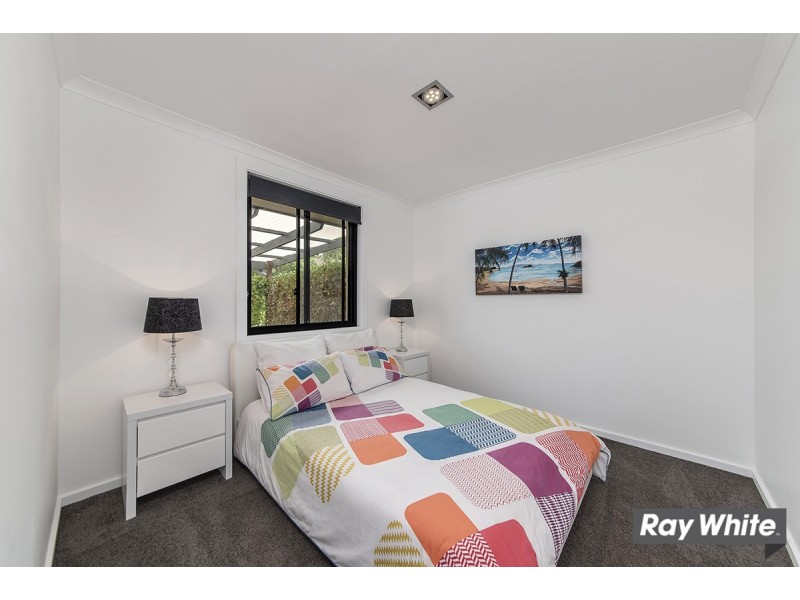 5 Henslowe Place, Melba NSW 2615