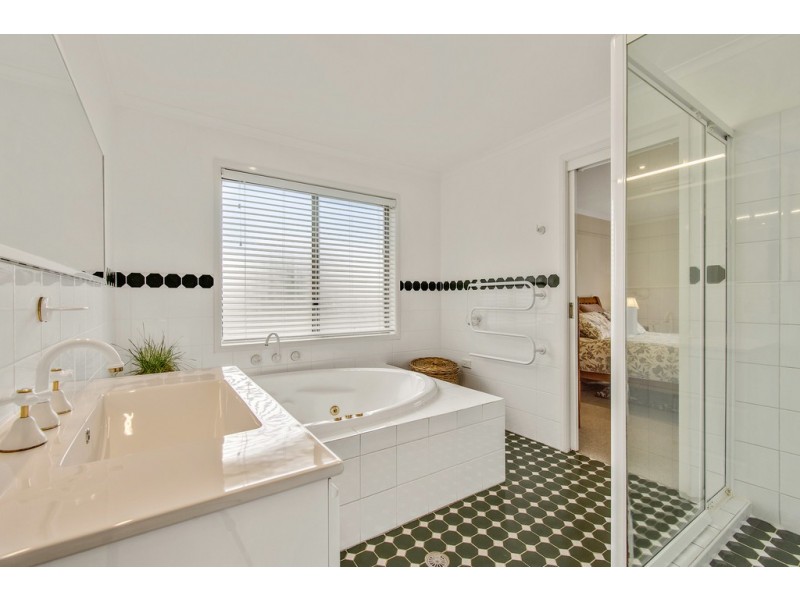 7 Gye Place, Dunlop ACT 2615