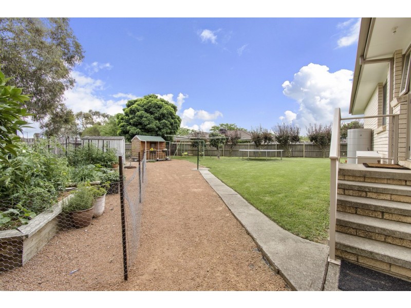 7 Gye Place, Dunlop ACT 2615