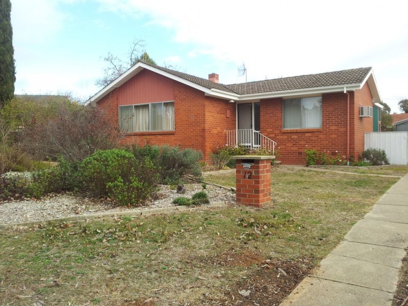 12 Lochbuy Street, Macquarie ACT 2614