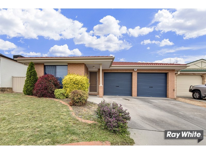 4 Higham Place, Dunlop ACT 2615