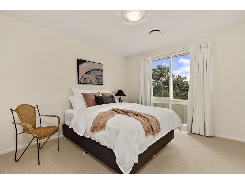 6 Weatherburn Place, Bruce ACT 2617