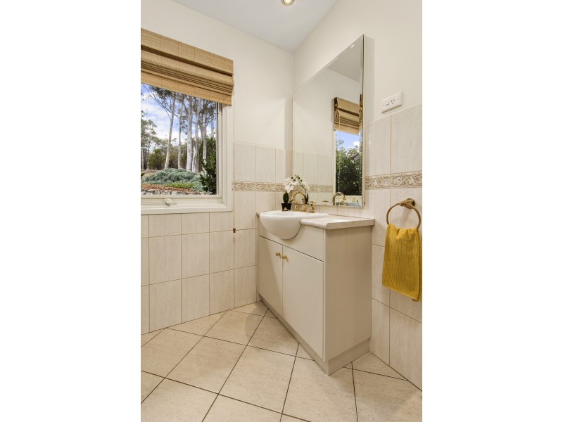 6 Weatherburn Place, Bruce ACT 2617