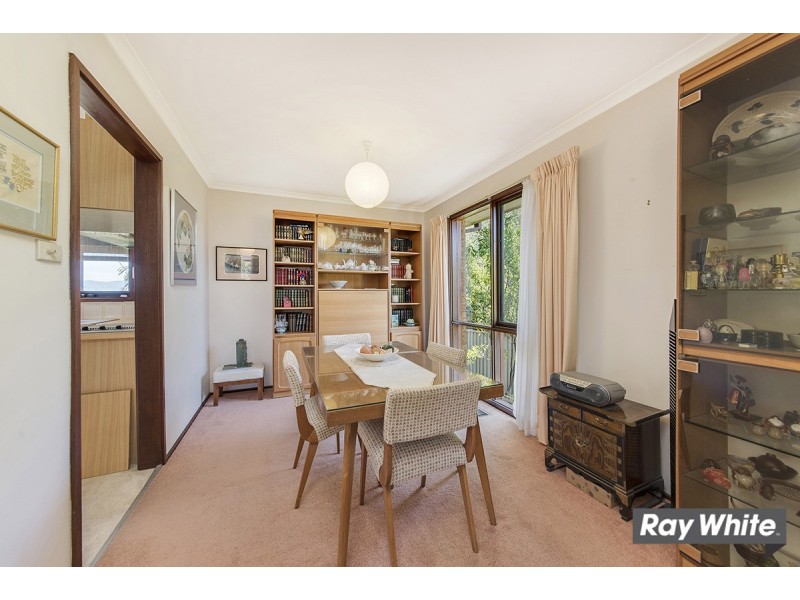 6 Neeld Place, Charnwood ACT 2615