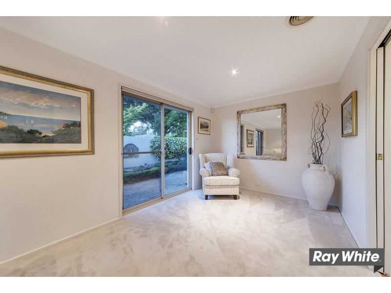 2 Sambell Place, Monash ACT 2904