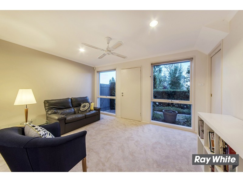 2 Sambell Place, Monash ACT 2904