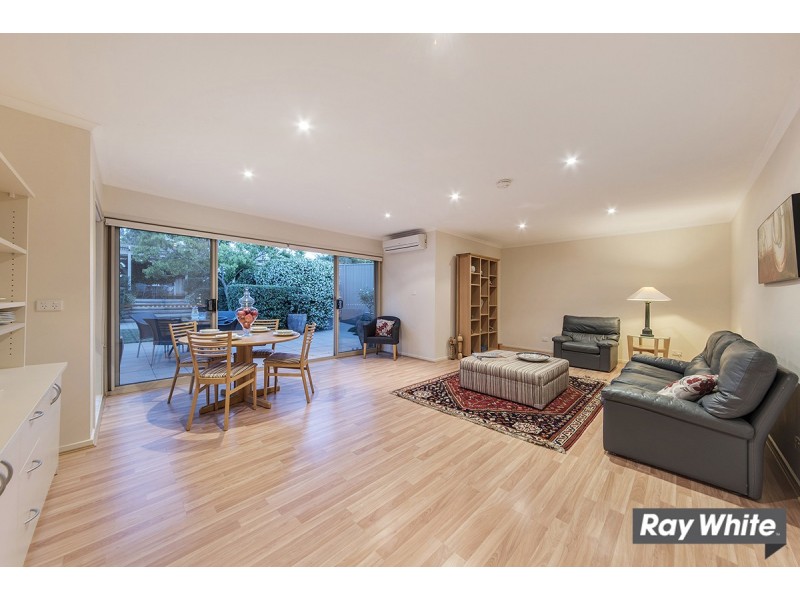 2 Sambell Place, Monash ACT 2904