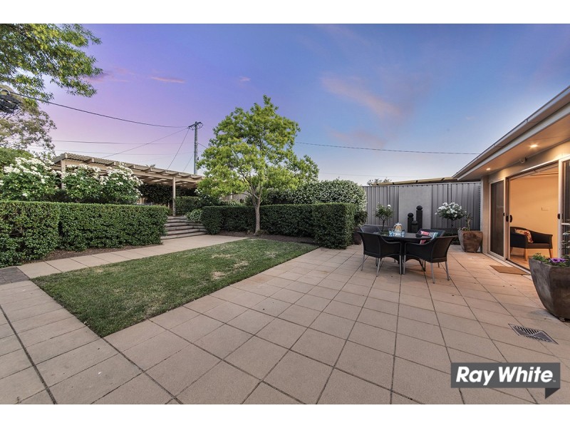 2 Sambell Place, Monash ACT 2904