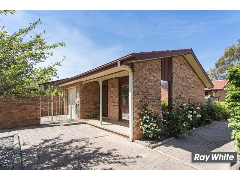 11 Kumm Place, Cook ACT 2614