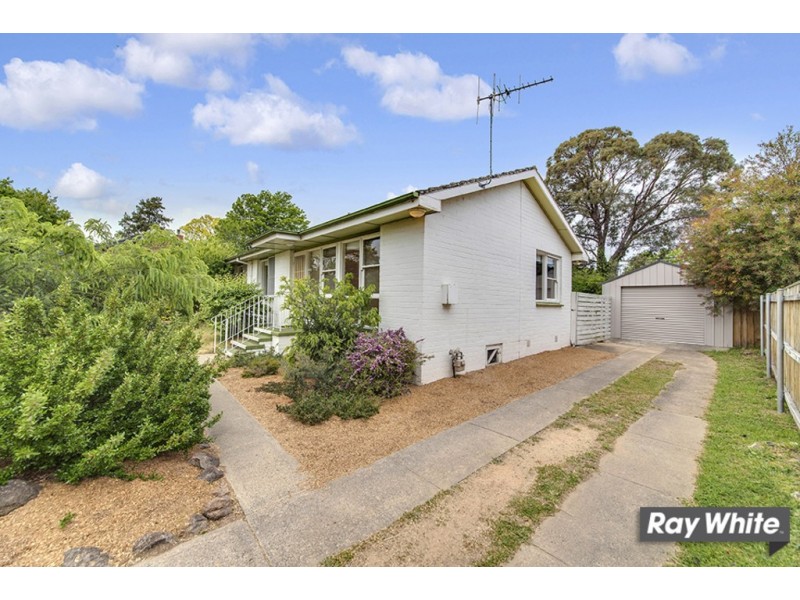 15 Hedley Street, Hackett ACT 2602