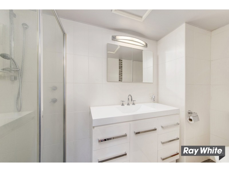 49A/12 Albermarle Place, Phillip ACT 2606