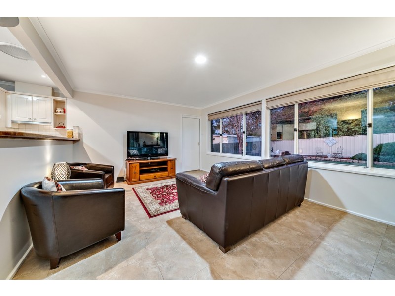 5 Springvale Drive, Weetangera ACT 2614