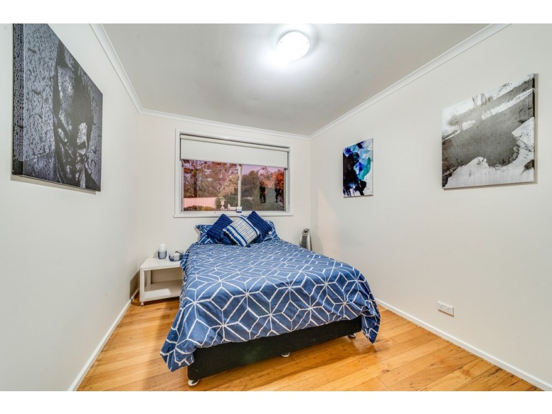 5 Springvale Drive, Weetangera ACT 2614