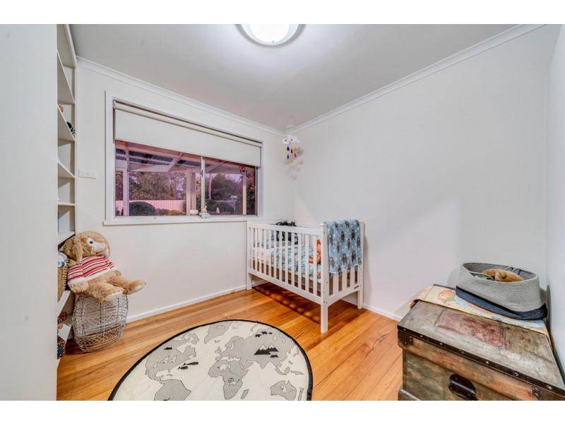 5 Springvale Drive, Weetangera ACT 2614