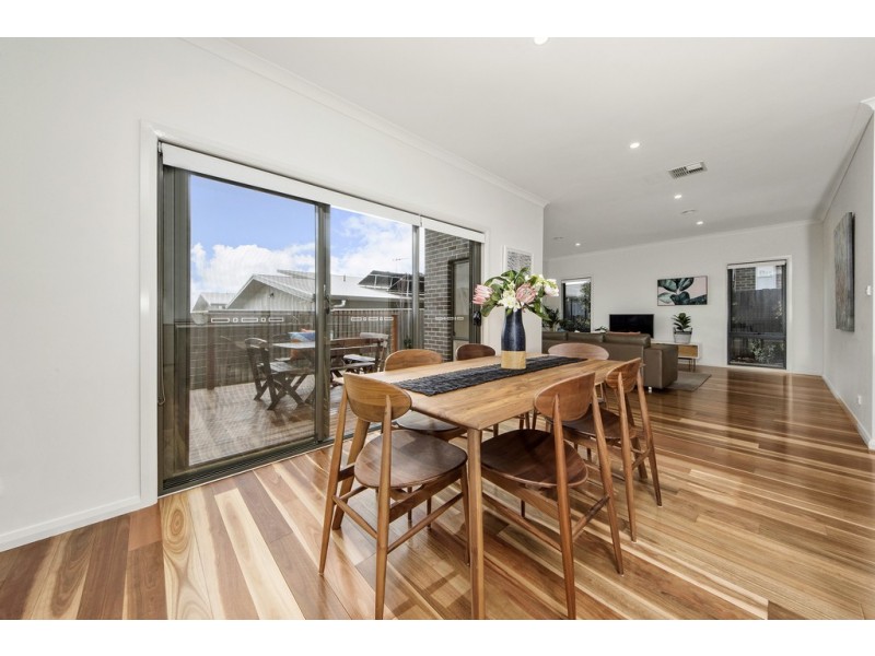 25 Benalla Street, Crace ACT 2911