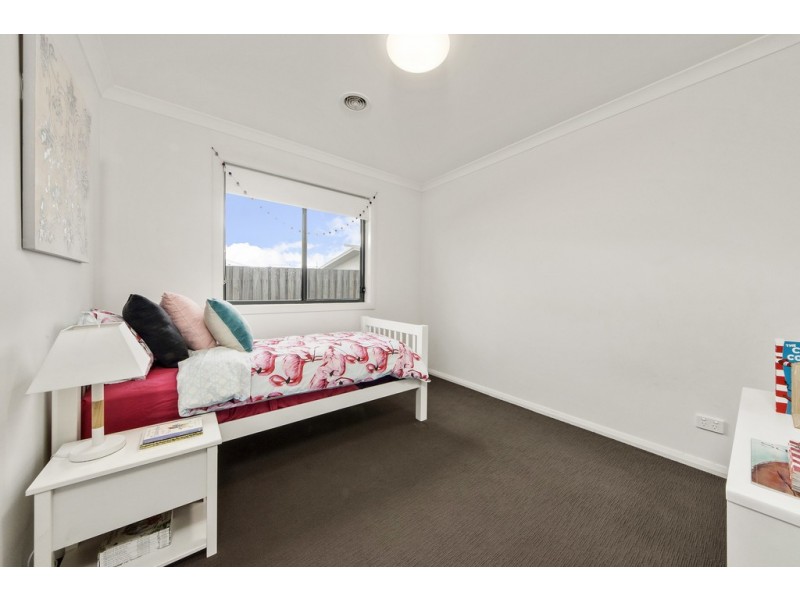 25 Benalla Street, Crace ACT 2911