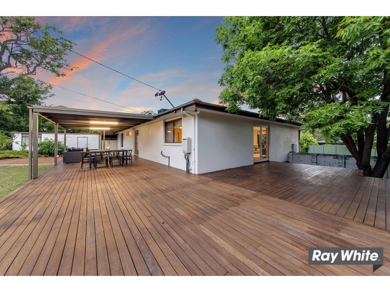 28 Kinleyside Crescent, Weetangera ACT 2614