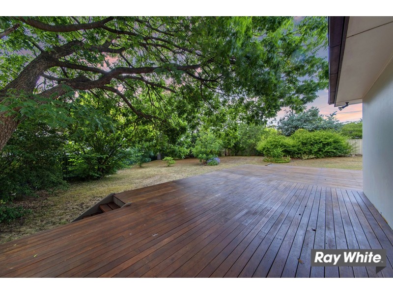 28 Kinleyside Crescent, Weetangera ACT 2614