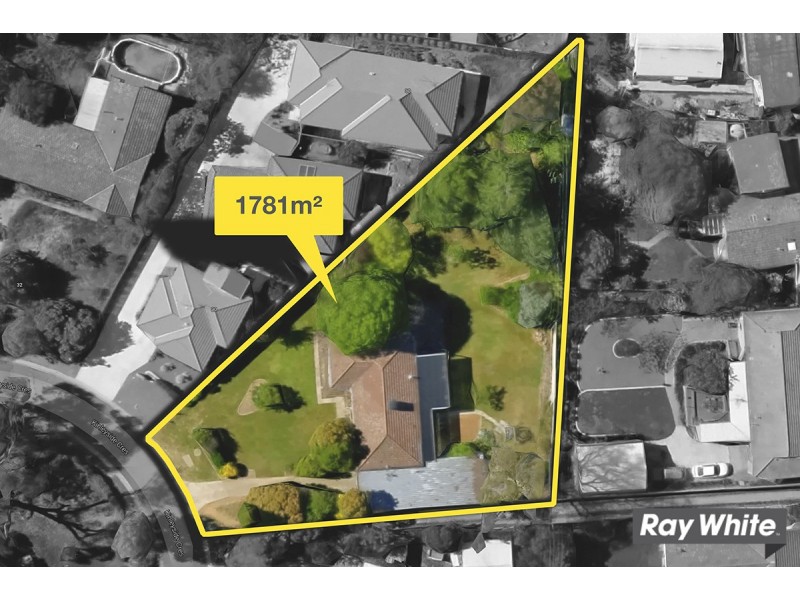 28 Kinleyside Crescent, Weetangera ACT 2614