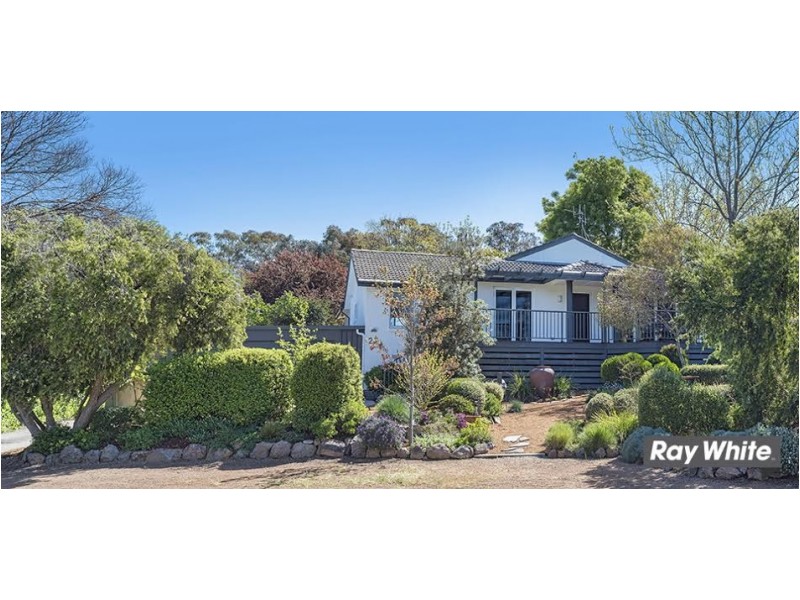 27 Badgery Street, Macquarie ACT 2614