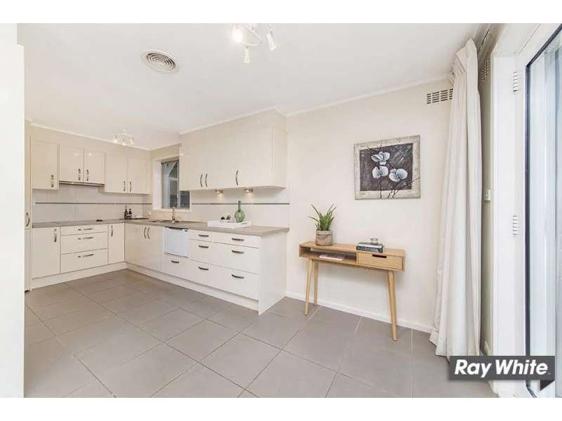 27 Badgery Street, Macquarie ACT 2614
