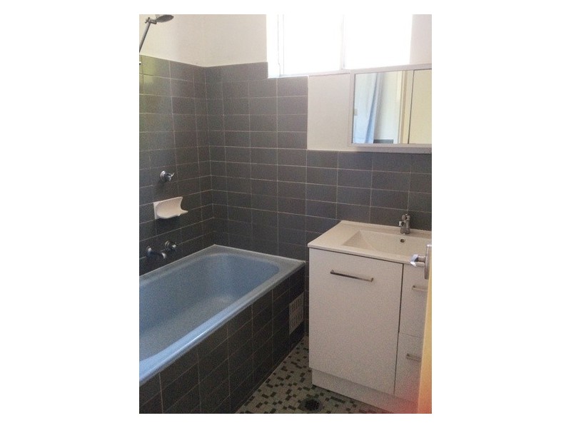 1/17 Biraban Place, Macquarie ACT 2614