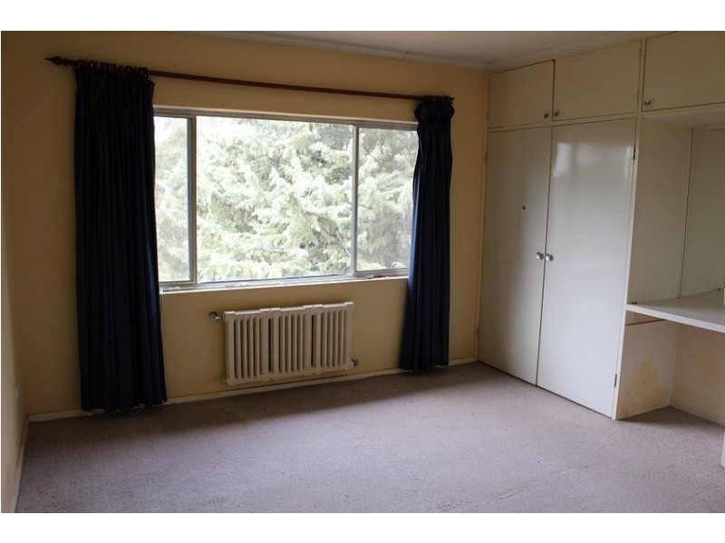 2/19 Biraban Place, Macquarie ACT 2614