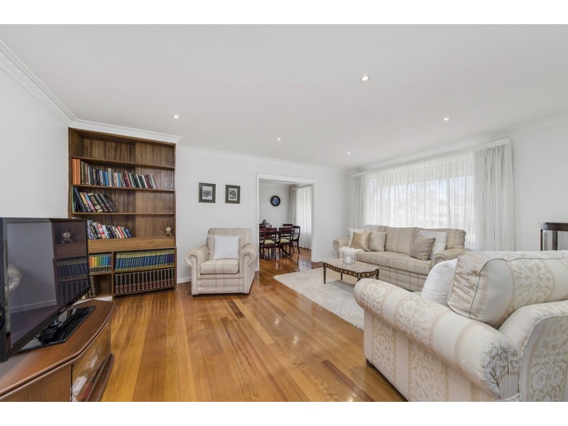 30 Abernethy Street, Weetangera ACT 2614