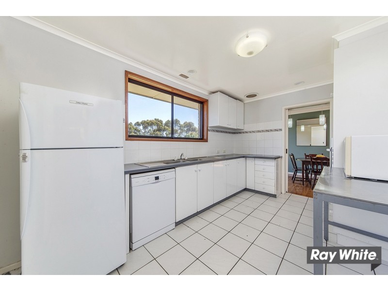 43 Solomon Crescent, Latham ACT 2615