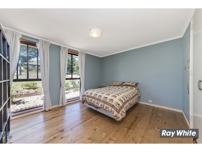 43 Solomon Crescent, Latham ACT 2615