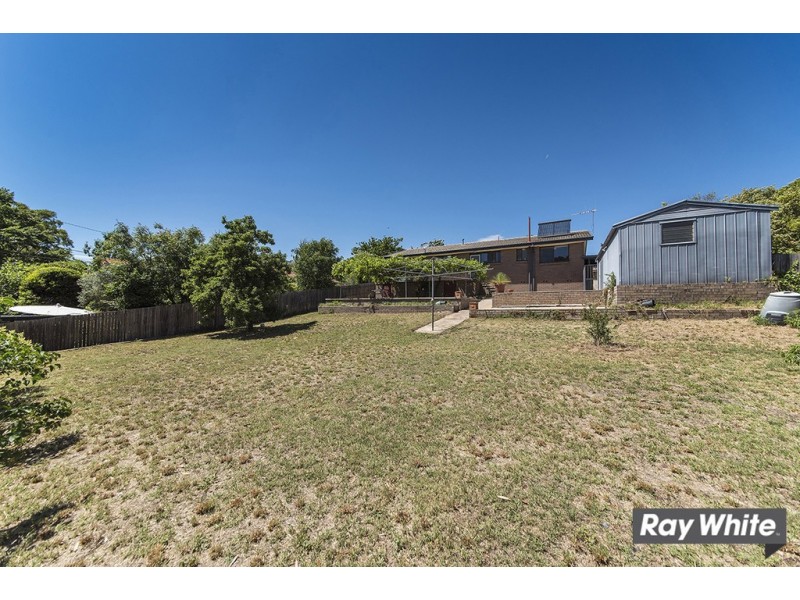 43 Solomon Crescent, Latham ACT 2615