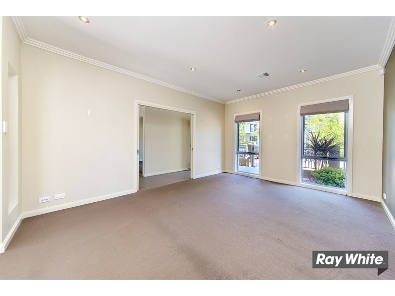 10 Devlin Street, Gungahlin ACT 2912