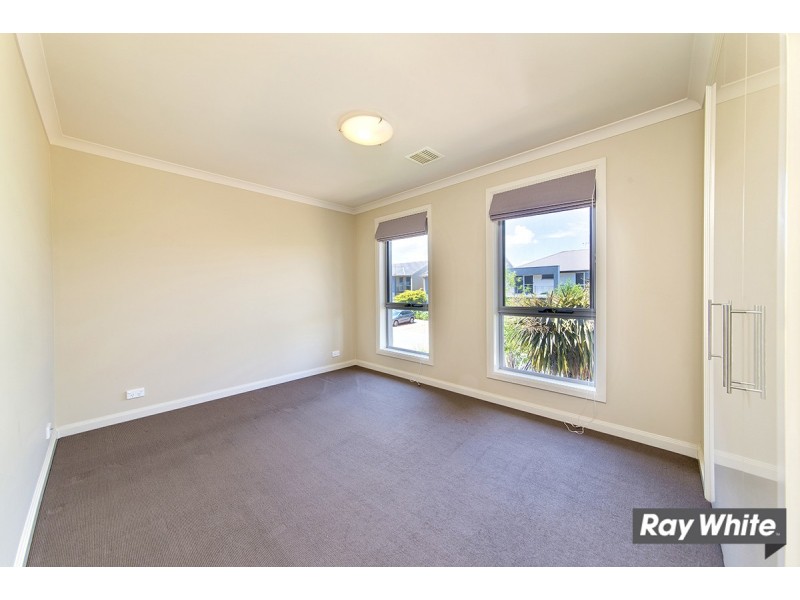 10 Devlin Street, Gungahlin ACT 2912