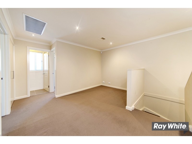10 Devlin Street, Gungahlin ACT 2912