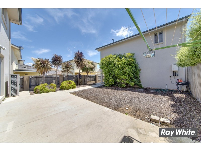 10 Devlin Street, Gungahlin ACT 2912