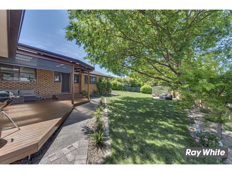 25 Tunney Crescent, Florey ACT 2615
