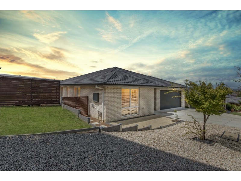 50 Ashton Calvert Street, Casey ACT 2913