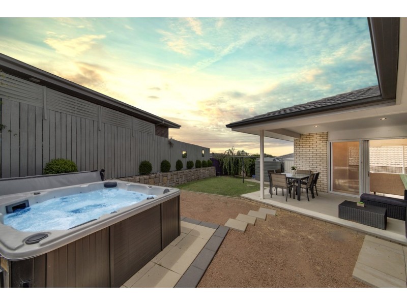 50 Ashton Calvert Street, Casey ACT 2913