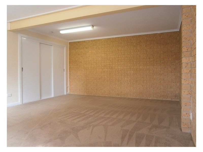 82 Archibald Street, Lyneham ACT 2602